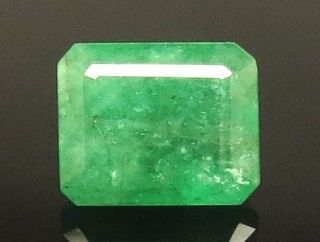  10.05 Ratti Natural emerald with Govt Lab Certificate-(2331)