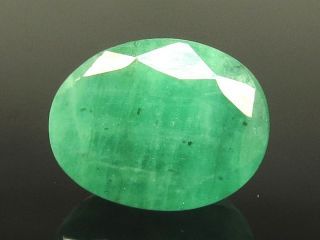7.47 Ratti Natural emerald with Govt Lab Certificate-(2331)