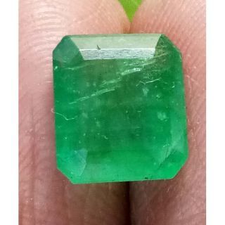 3.89/CT Natural Emerald Stone with Govt. Lab Certificate (12210)